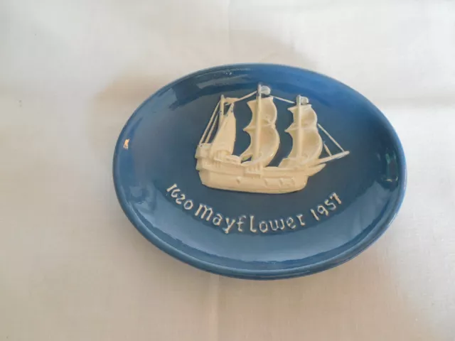 Vintage 1620 Mayflower 1957 trinket tray, dish Dartmouth pottery England