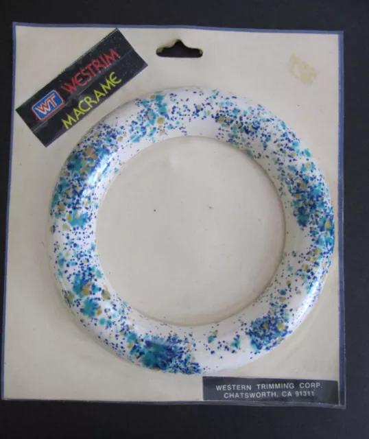 vintage Westrim Macrame Ceramic Ring Speckled Blue White 6"  NOS