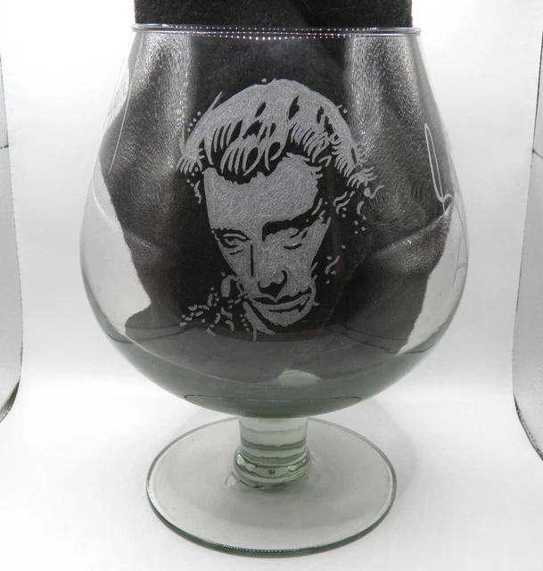 Gravure sur plaque militaire Johnny Hallyday 19,90