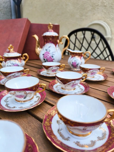 Service à Café En Porcelaine SD – Cafetière, Sucrier, 9 Tasses Et 5 Sous-tasses – Occasion