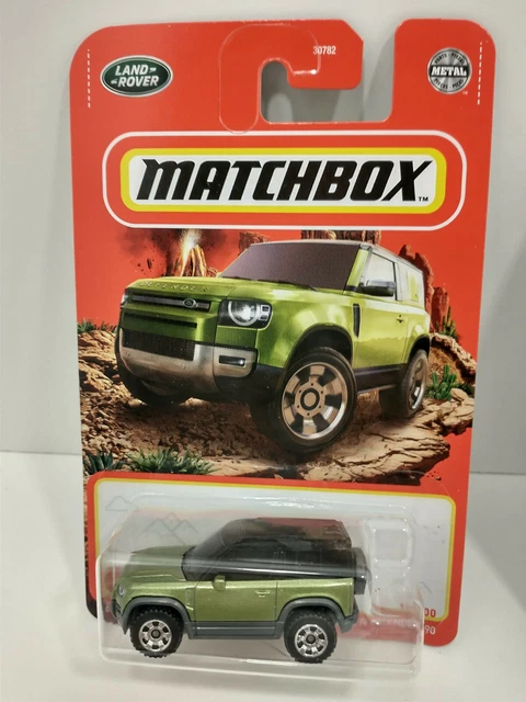 31 Miniatures Matchbox Land Rover 90 Defender, échelle 1:64, Diverses Années