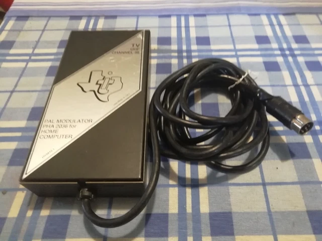 TEXAS INSTRUMENTS TI-99/4A Pal Modulator PHA 2036 for Home Computer ...