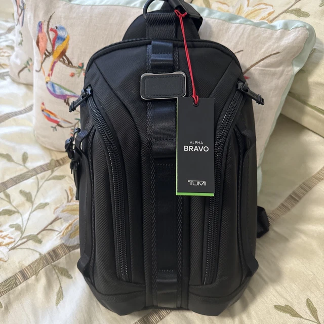 Tumi Knight Sling/Backpack Alpha bravo EDC Everyday carry travel Bag Crossbody