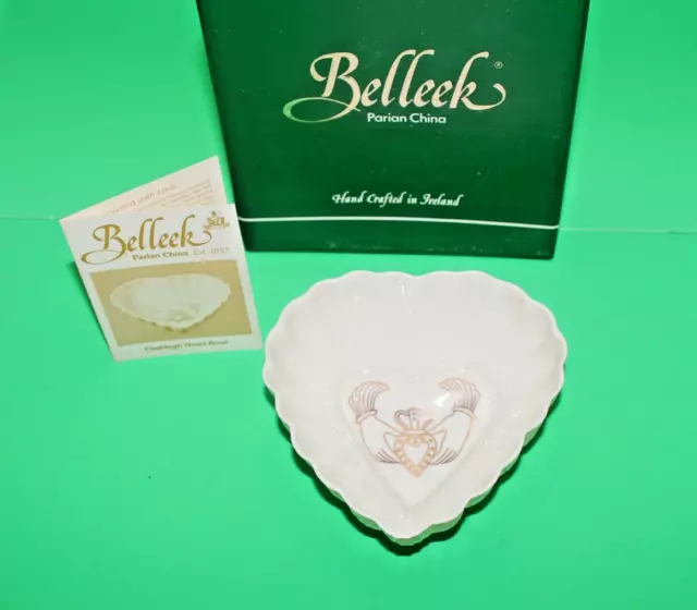 BELLEEK SCALLOPED HEART Candy/Nut Dish CLADDAGH RING Gold / 7th MARK