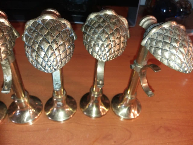 6 curtain rod doors. Very good state . Opportunity . Empire-style. 3