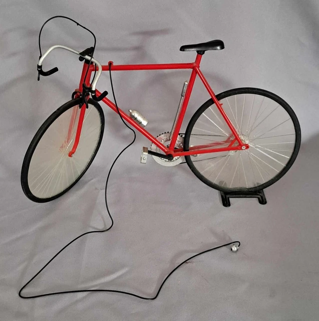 Ancienne Maquette De Vélo Du Tour De France - Années 80, Neuve En Sachet Fermé - Pièce De Collection