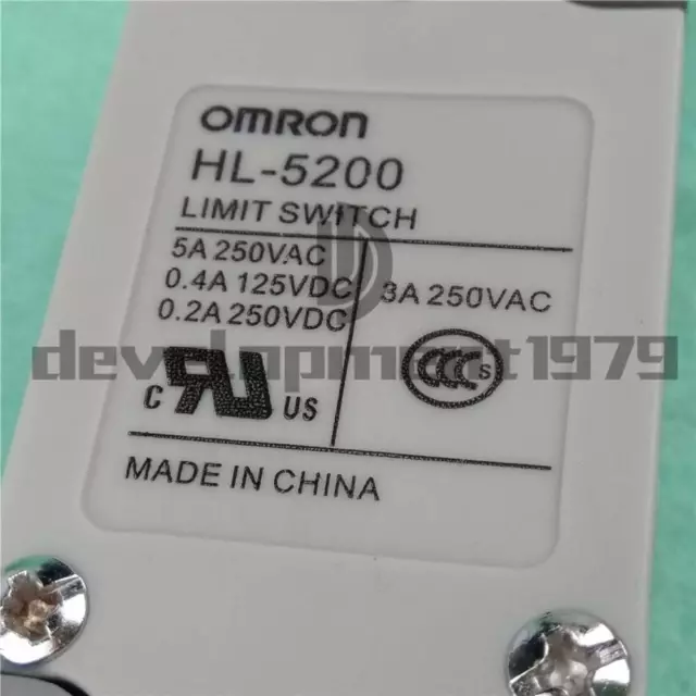 1PC OMRON HL-5200 Limit Schalter Neu 3