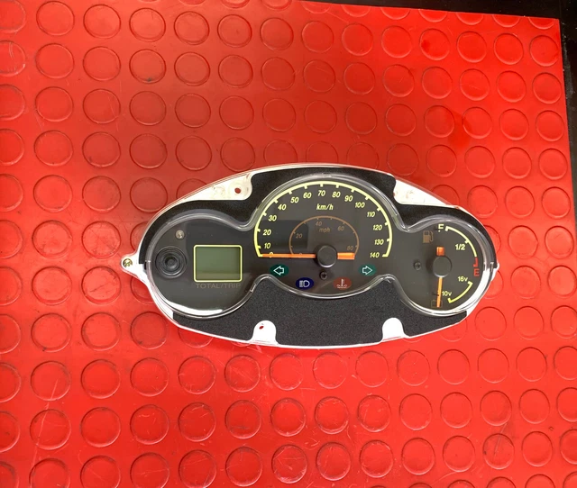Gruppo Tachimetro- Contachilometri Yamaha Majesty 125–150 -180