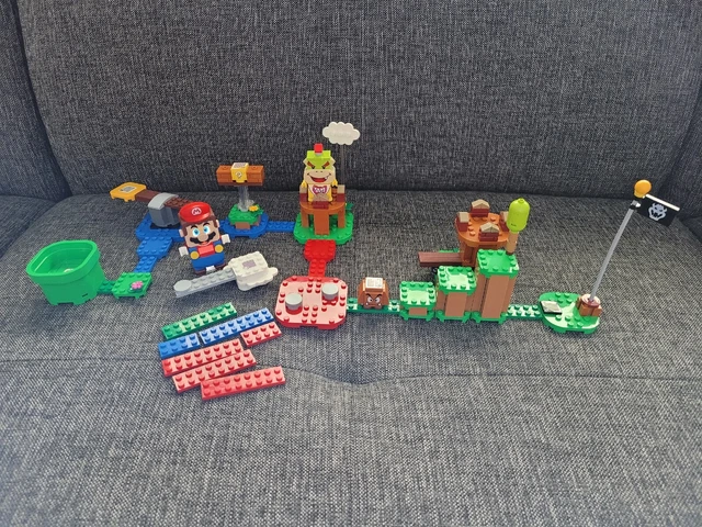 LEGO Super Mario Adventures Mario Starter Course (71360) - Complete w/ Mario LEGO Super Mario Adventures Mario Starter Course (71360) - Complete w/ Mario