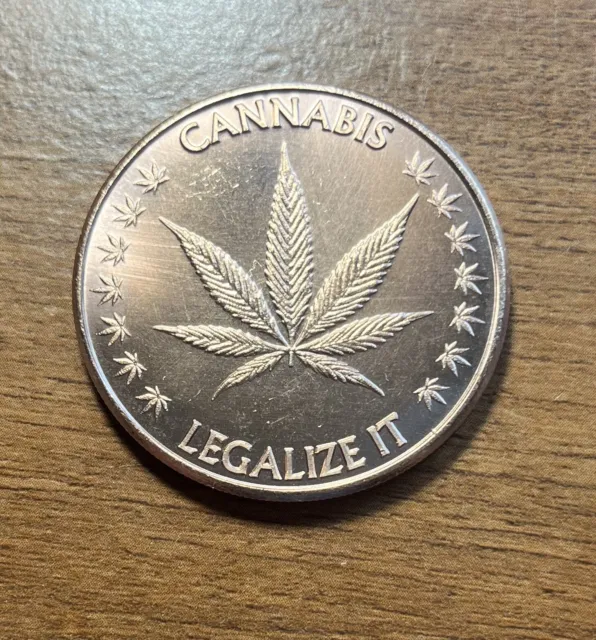1 oz .999 Copper Round - Cannabis