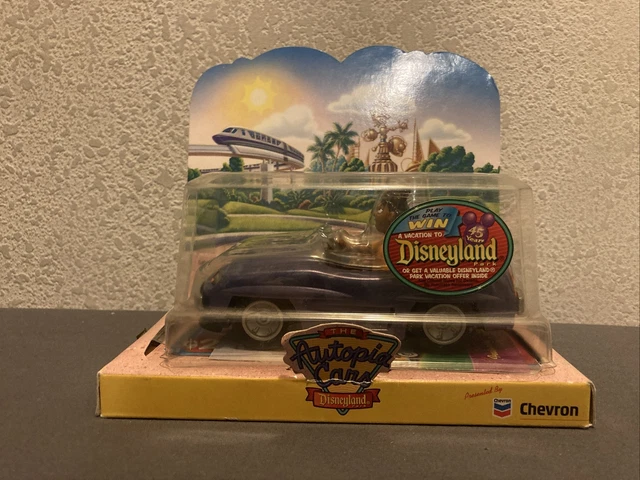 Disneyland AUTOPIA CARS Chevron Collectible 2000 Chevron Cars Collection Blue- C