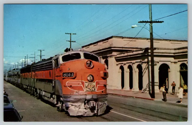 WESTERN PACIFIC RAILROAD CALIFORNIA ZEPHYR Oakland CA Train Locomotive Postcard