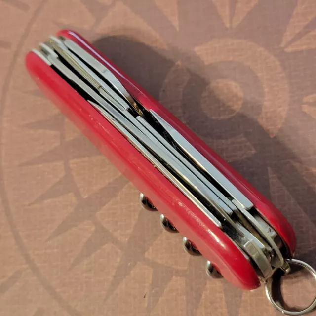 Wenger Knife Switzerland Swiss Army Sak 85mm Adventurer Red Multi Tool