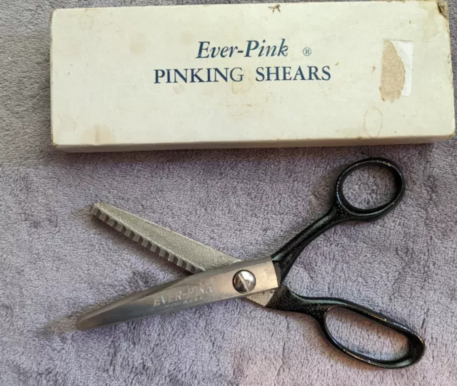 Vintage 7" Ever-Pink Pinking Shears - Made in USA - #280 - Original Box