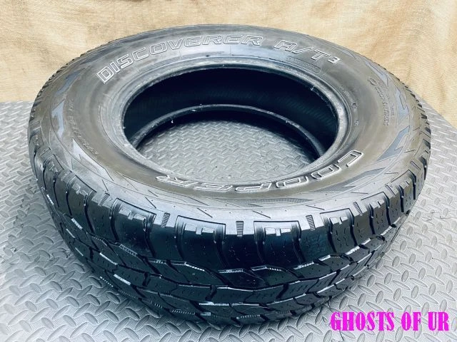 Single Cooper Discoverer - A/T3 All Terrain 275/65R18 116T Light Truck Tire 7/32