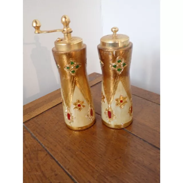 Giuseppe Chiurato  Vintage Wooden Salt Shaker & Pepper Mill Italian Pepper Gold