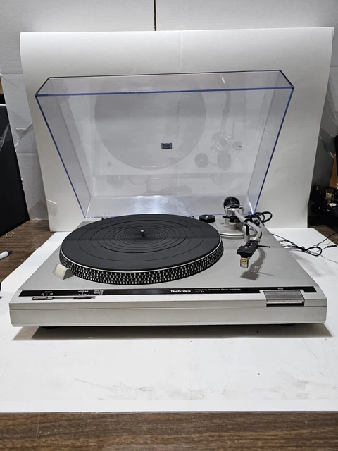 Lecteur 8 pistes réaliste des années 80, modèle TR-169 RESTAURÉ