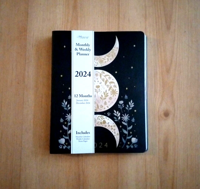 Monthly and weekly planner 2024 january 2024 december 2024 new