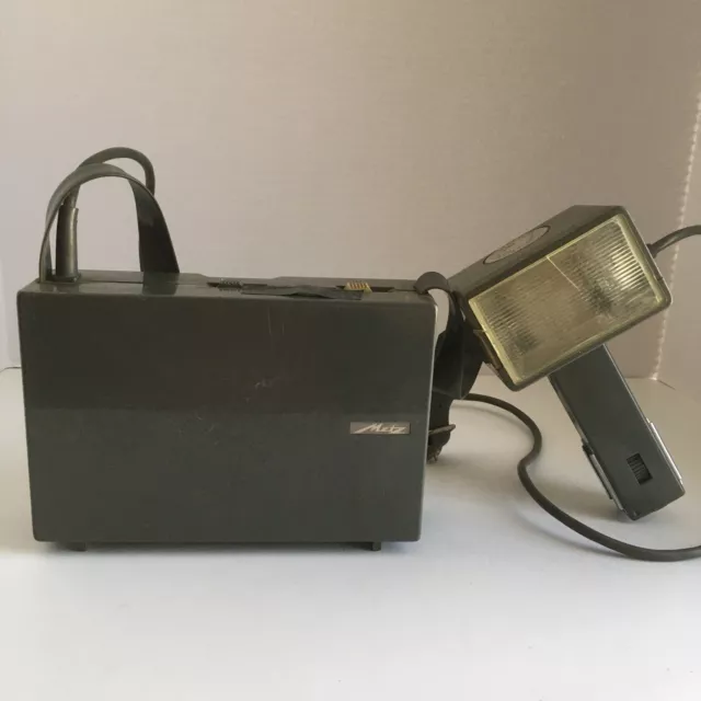Vintage Metz Mecablitz 502 Camera Flash UNTESTED For Parts/Repair