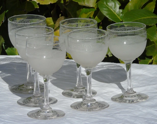 Baccarat - Service de 6 verres à vin blanc ou vin cuit apéritif en cristal gravé