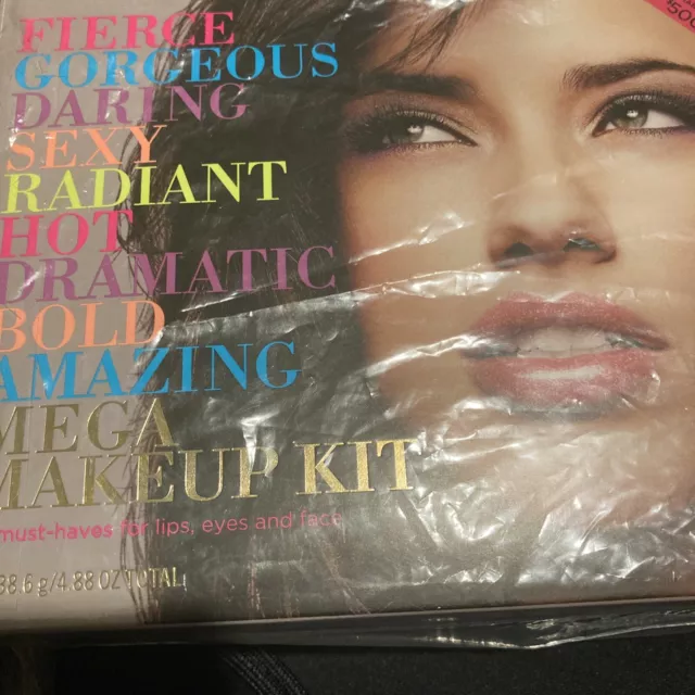 Victoria's Secret mega makeup kit Victoria's Secret mega makeup kit