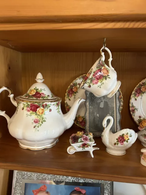 royal albert old country roses tea set