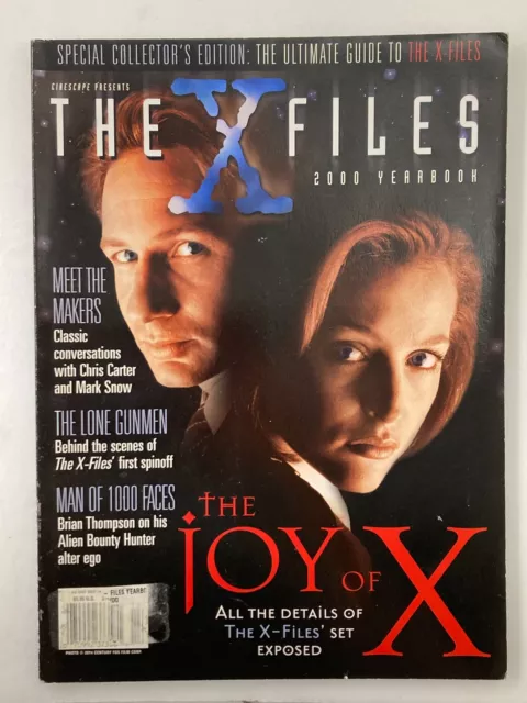 The X-Files Yearbook 2000 David Duchovny and Gillian Anderson Cover No Label