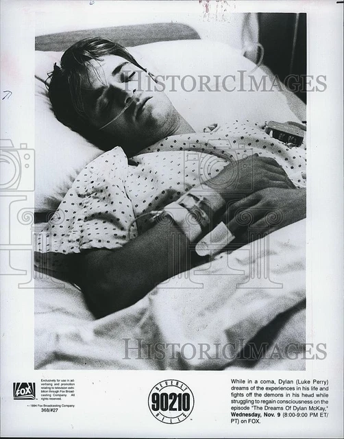 1994 Press Photo Actor Luke Perry In "Beverly Hills 90210"