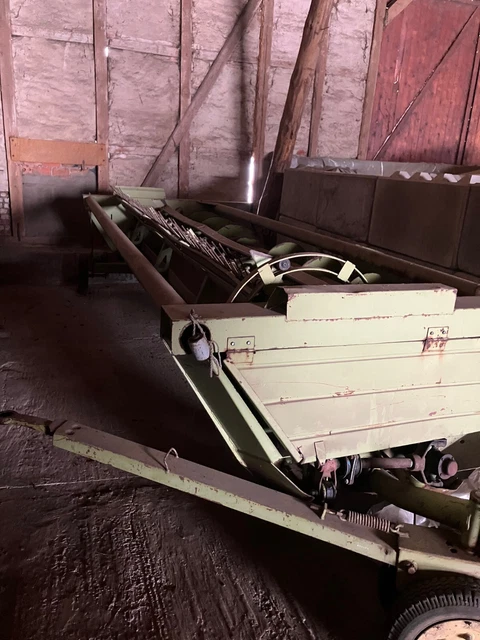 Feldfutterschneidwerk E025B01 Fortschritt Feldfutterschneidwerk E025B01 Fortschritt
