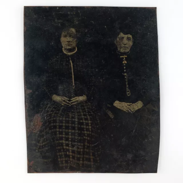 Scratched Distressed Sister Women Tintype c1870 Antique 1/6 Plate Photo D1421