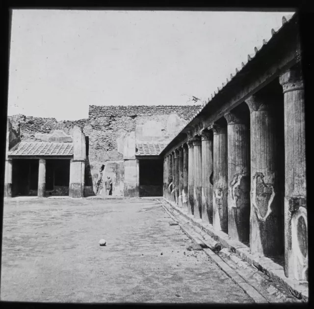 Glass Magic lantern slide  ROMAN POMPEII NO12 C1910 ITALY ARCHEOLOGY