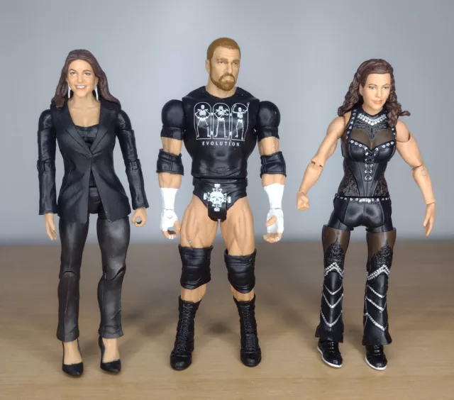 WWE Triple H And Stephanie McMahon Wrestling Figures Hunter Hearst Helmsley X 3.