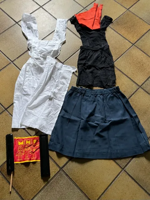 Ancien uniforme école fille URSS Soviétique