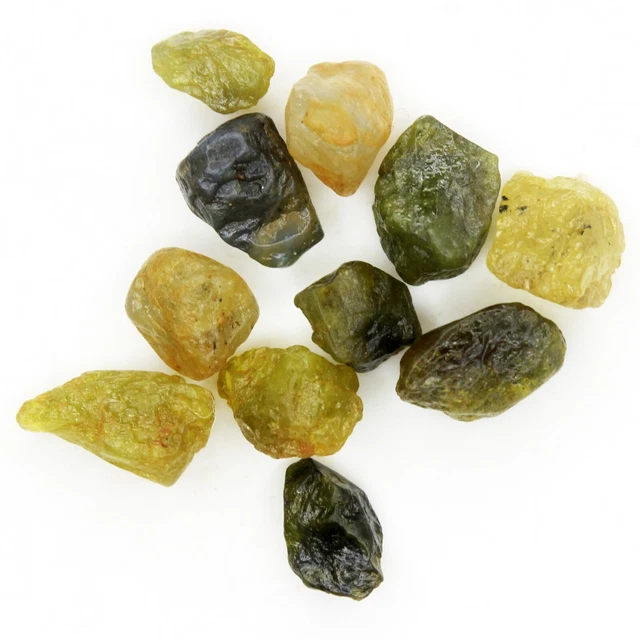 8.29 ct Natural Chrysoberyl Crystal ( Untreated ) x3171