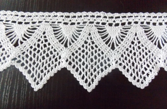 Rideau brise bise crochet le jacquard des coeurs - France