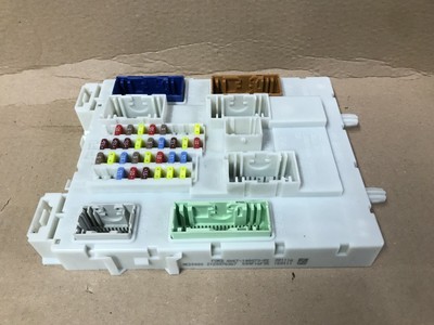 FOCUS BODY CONTROL Module Bcm Internal Fuse Box 2014 - 2018 Gv6T-14A073 ...