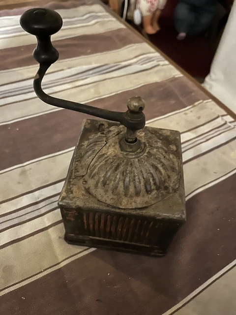 RARE MOULIN À café Peugeot Freres Ancien vintage Tole Et Bois EUR 15,00