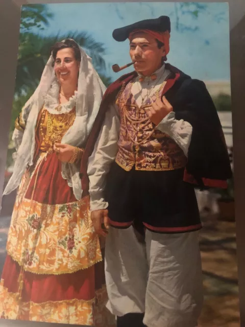 Cartolina- Quartu S.elena..costumi Sardi...viaggiata Nel 1961