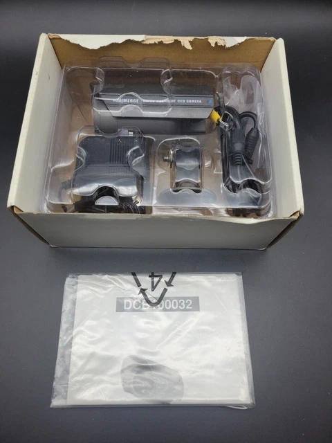 Digimerge DCB10032 Weatherproof Color Day/Night Bullet Camera - New