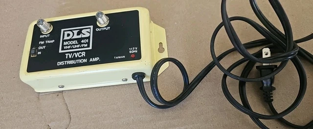 Output Audio RCA VH240R Four-way Video Signal Amplifier Splitter