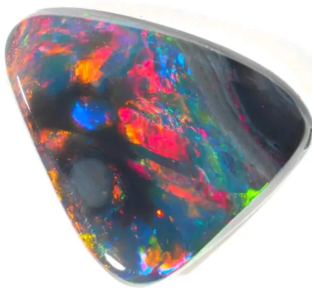 #751 1.05  Ct 8.5x7x2mm  Solid Opal Lightning Ridge