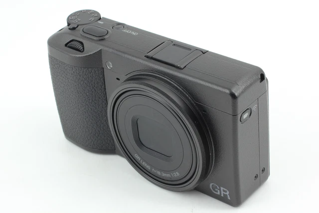 [ MINT in Box ] RICOH GR III 24.2MP 18.3mm f/2.8 Digital Camera From JAPAN 3