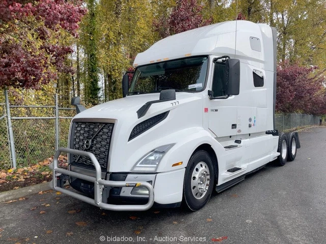 2018 Volvo VNL T/A Semi Truck Tractor Sleeper Cummins 400HP A/T A/C bidadoo