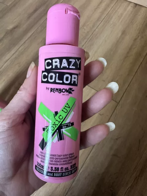 Couleur pour cheveux Crazy Color Toxic UV coloration verte