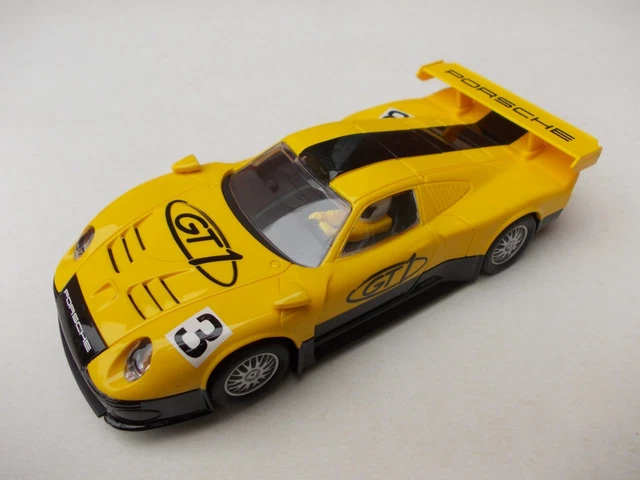 SCALEXTRIC RARE PORSCHE 911 GT3R Touring / super voiture superbe