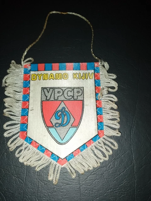 Fanion Vintage Foot Dynamo Kiev – Décoration Murale Rétro Pour Supporter