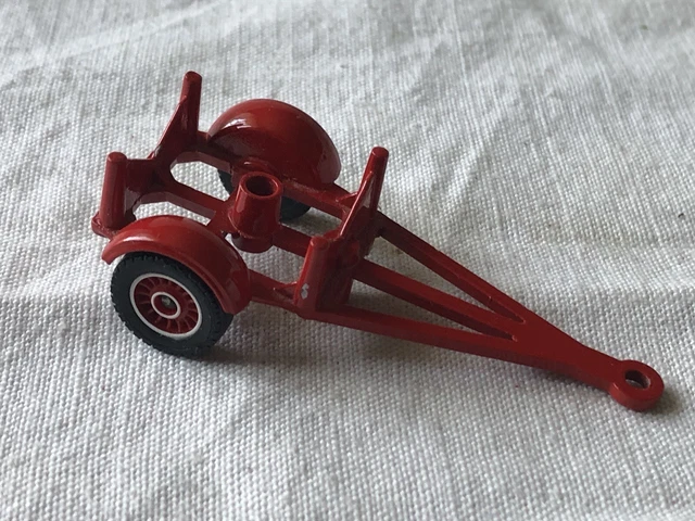 Miniature Solido 3122 - Fourgon De Pompiers Mercedes Zodiac - Occasion Bon état