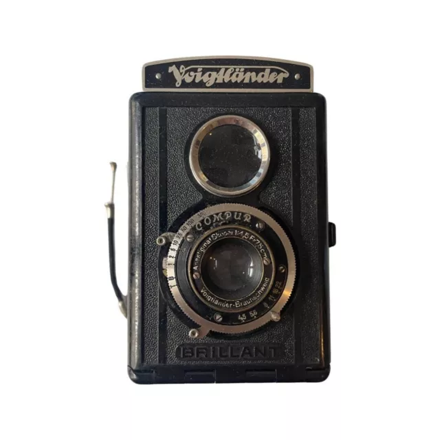 Voigtländer Compur Skopar Reflex Camera - A Window To The Past