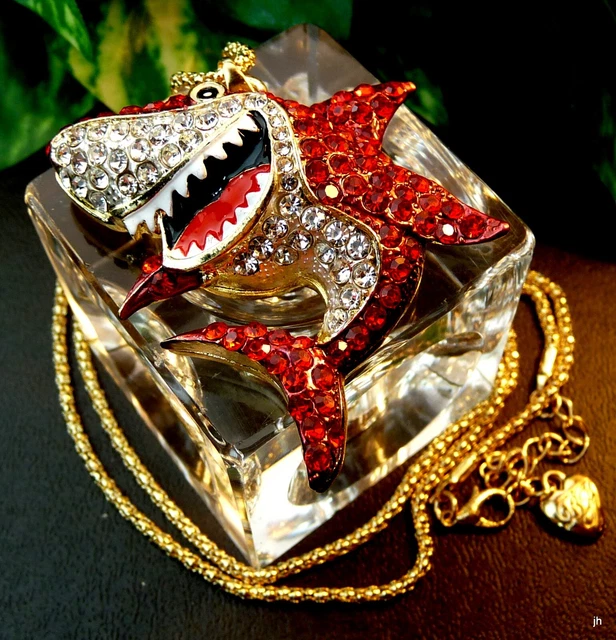 Betsey Johnson Red Enamel Rhinestone Enamel Shark Figural Pendant Signed Chain!