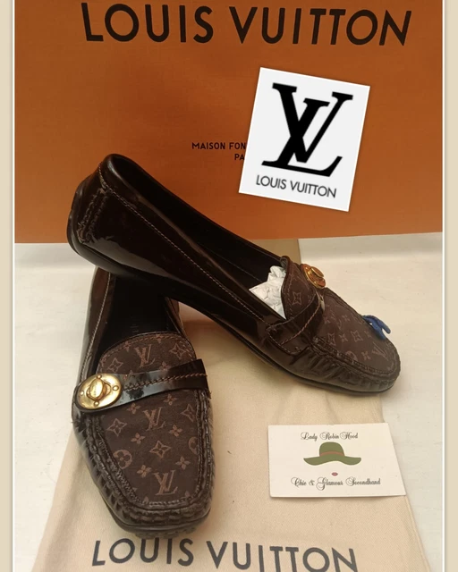 Mocassini Louis vuitton in Vernice Nero taglia 7.5 UK - 26854894